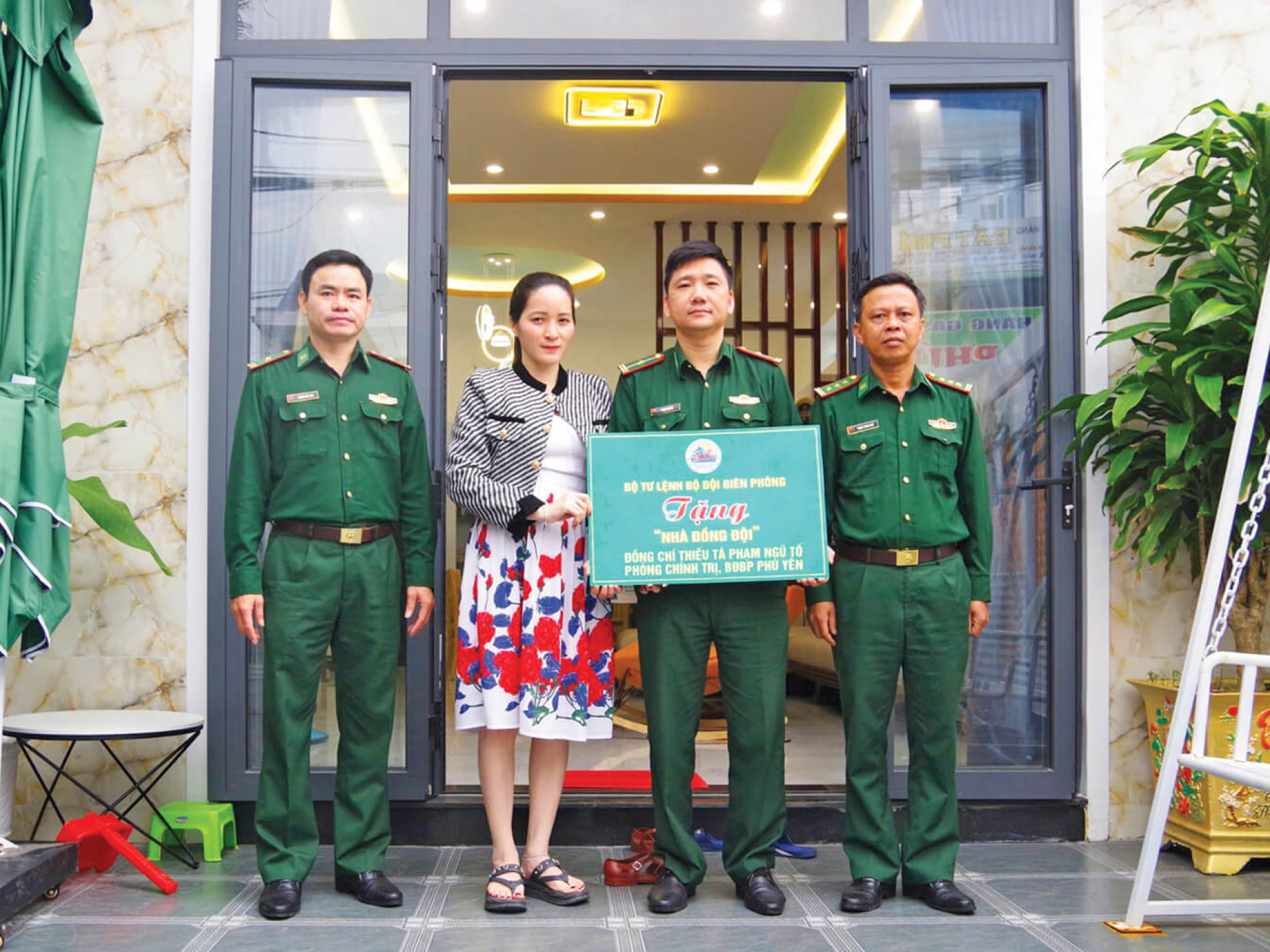 BIÊN PHÒNG, NGHĨA TÌNH ĐỒNG ĐỘI