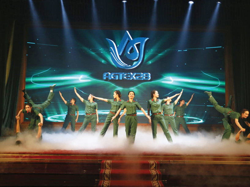 “BÀN TAY VÀNG” GIỮA KỶ NGUYÊN SỐ