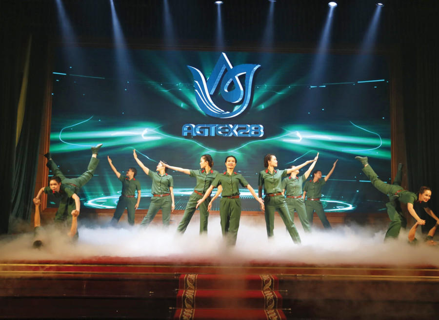 “BÀN TAY VÀNG” GIỮA KỶ NGUYÊN SỐ