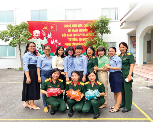 HỘI PHỤ NỮ CHI NHÁNH VEN BIỂN