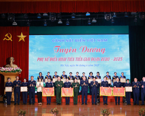 NHỮNG CÁN BỘ HỘI “BA GIỎI”