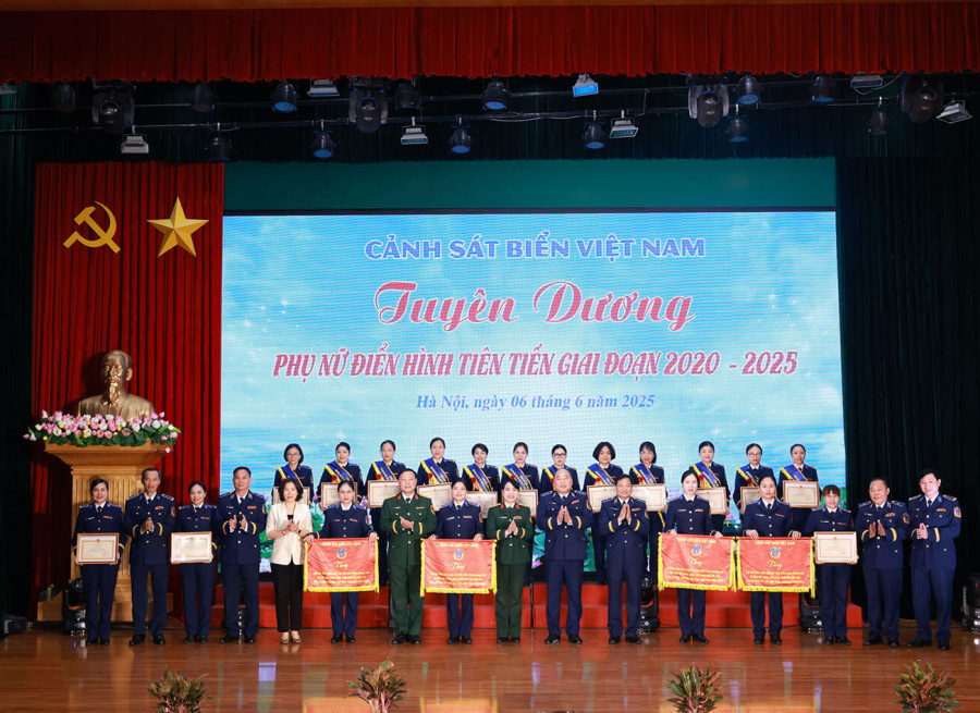 NHỮNG CÁN BỘ HỘI “BA GIỎI”