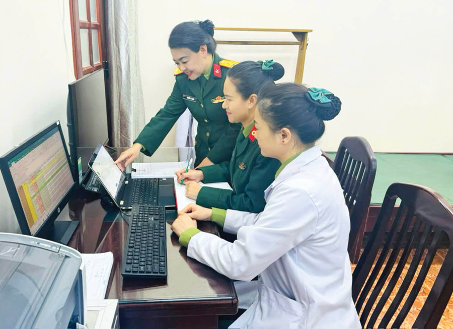 PHỤ NỮ HỌC VIỆN LỤC QUÂN TRONG HÀNH TRÌNH CHUYỂN ĐỔI SỐ