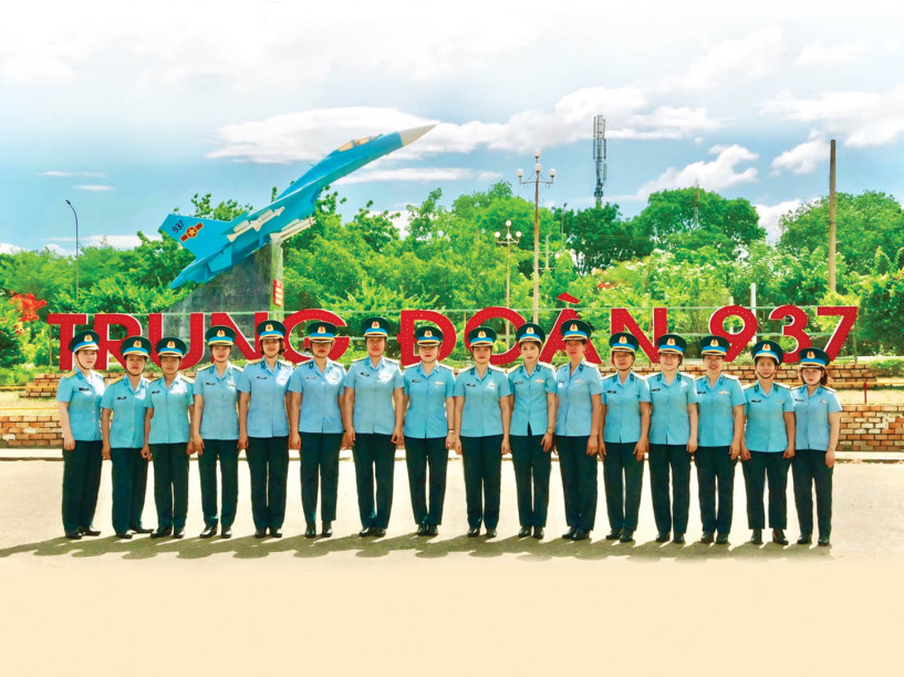 SÁNG GIỮA MIỀN CÁT TRẮNG