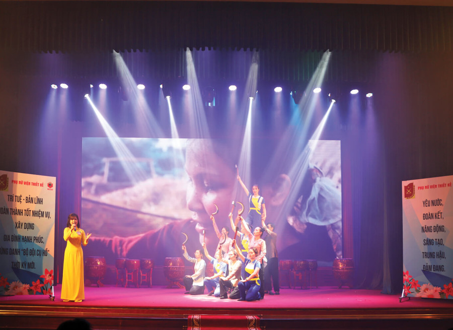 SÁNG TẠO VÀ CỐNG HIẾN