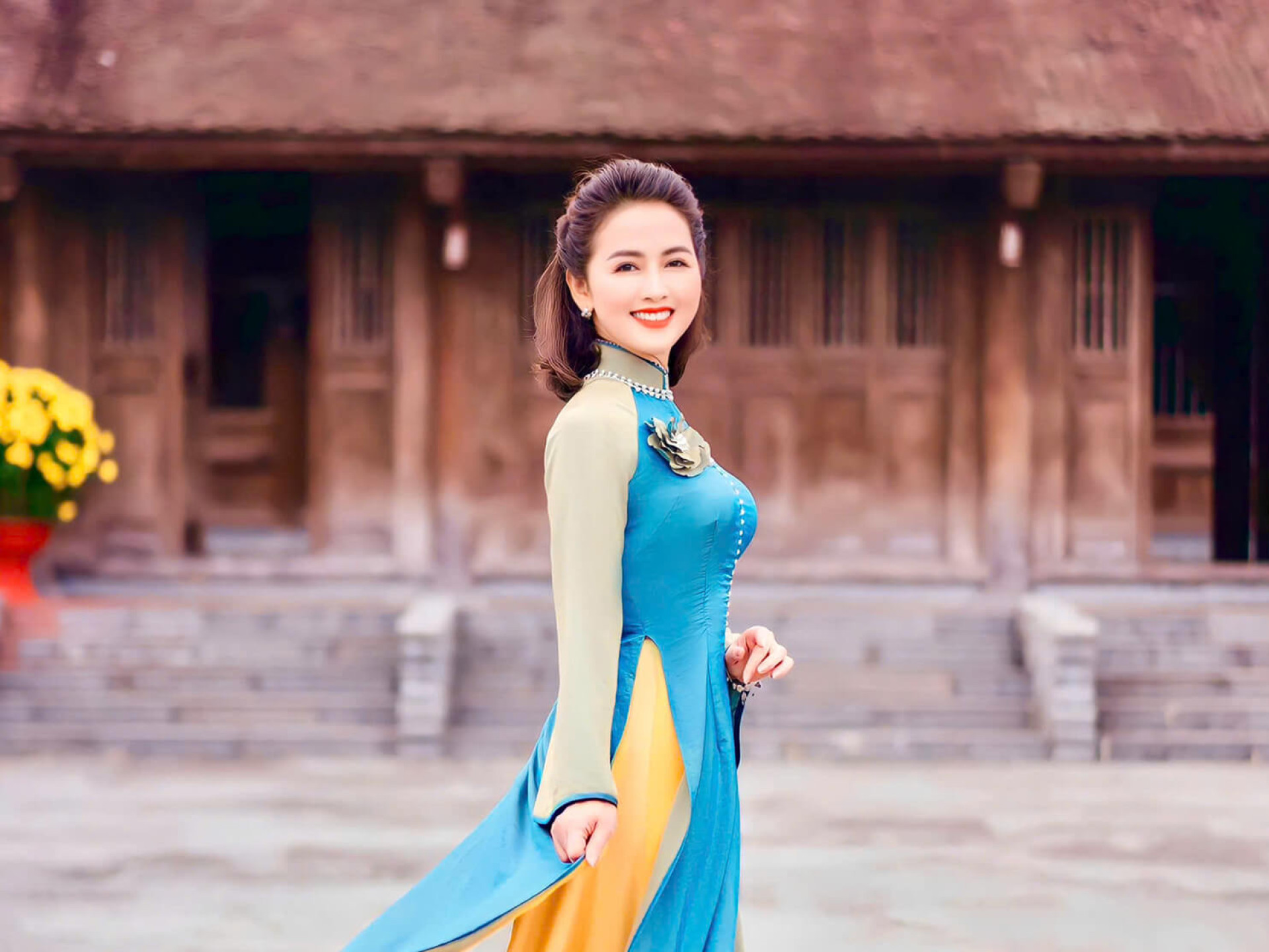 DẤU ẤN DỊU DÀNG CỦA NỮ QUÂN NHÂN