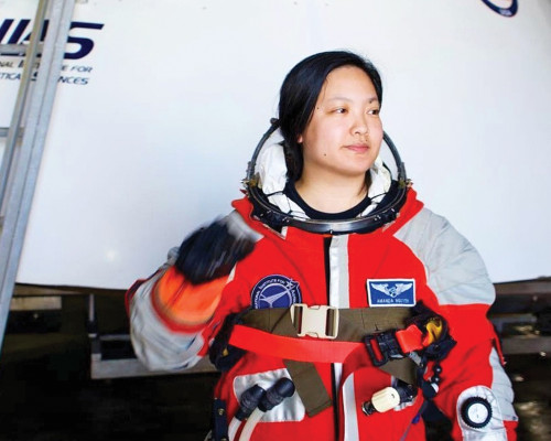 HÀNH TRÌNH TỪ NỖI ĐAU ĐẾN BẦU TRỜI TỰ DO