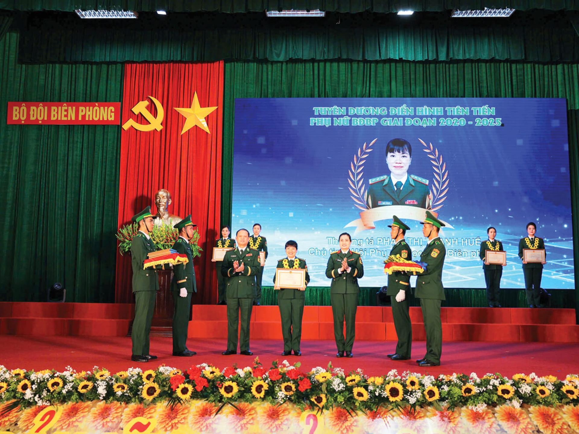 GƯƠNG SÁNG HỌC VIỆN BIÊN PHÒNG