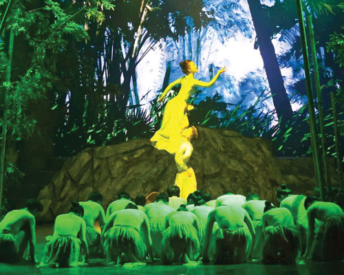 NỮ NGHỆ SĨ BIÊN PHÒNG