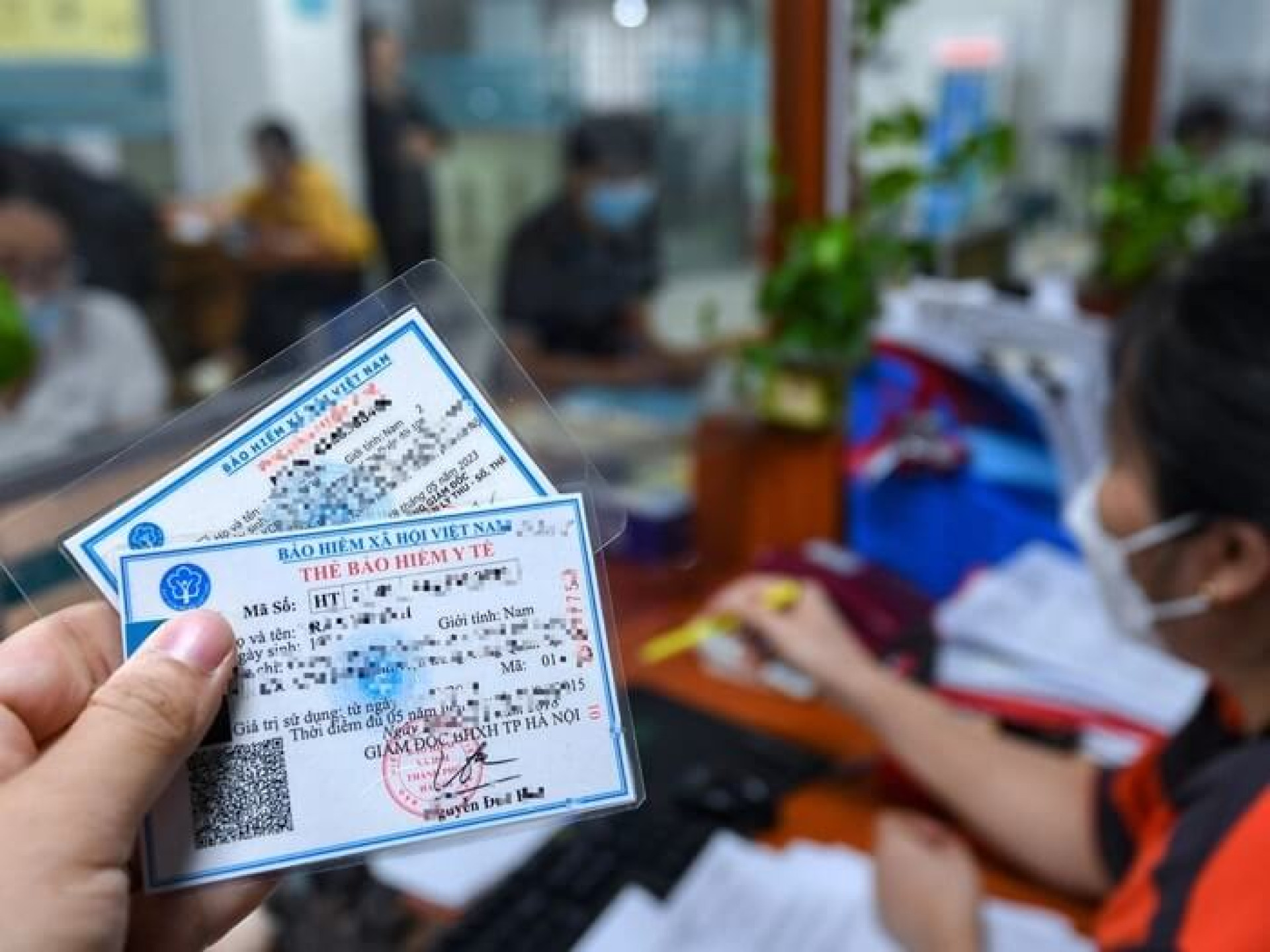 CHỈ THỰC HIỆN CẤP THẺ BHYT BẢN GIẤY TỪ 01/6/2025 CHO NHỮNG TRƯỜNG HỢP NÀO?