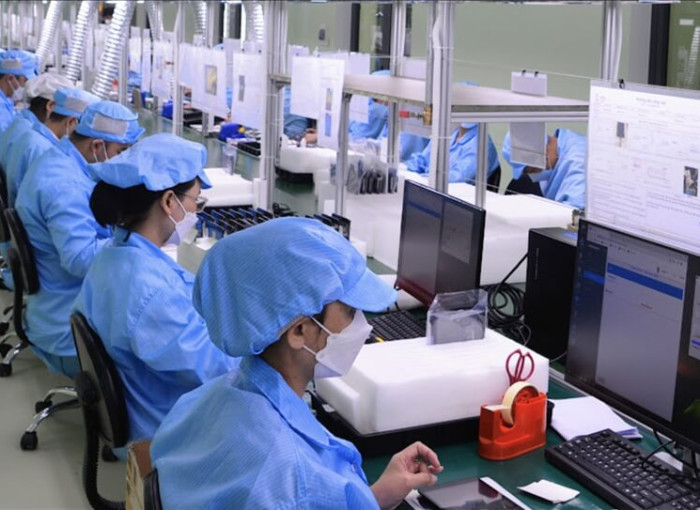 HOÀN THIỆN CHÍNH SÁCH BẢO HIỂM BẢO VỆ LAO ĐỘNG NỮ MẮC BỆNH NGHỀ NGHIỆP