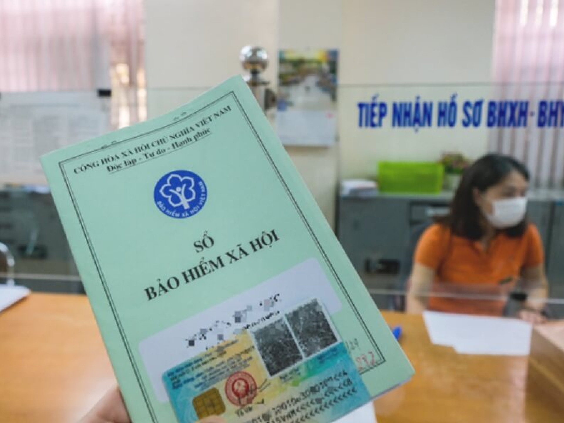 TRÌNH TỰ, THỦ TỤC KHIẾU NẠI HÀNH VI VI PHẠM PHÁP LUẬT VỀ BẢO HIỂM XÃ HỘI