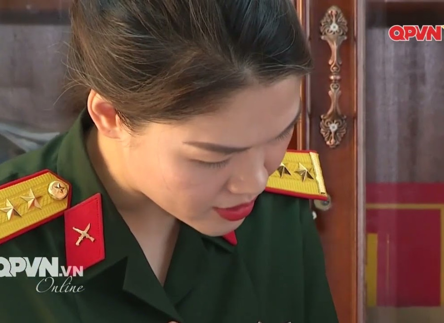 SÁNG MÃI NGỌN LỬA TRI ÂN