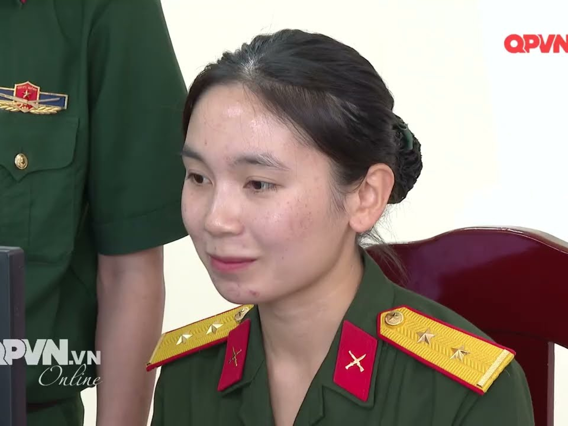 NHỮNG NỮ CHIẾN SĨ TRÊN MẶT TRẬN KHÔNG GIAN MẠNG