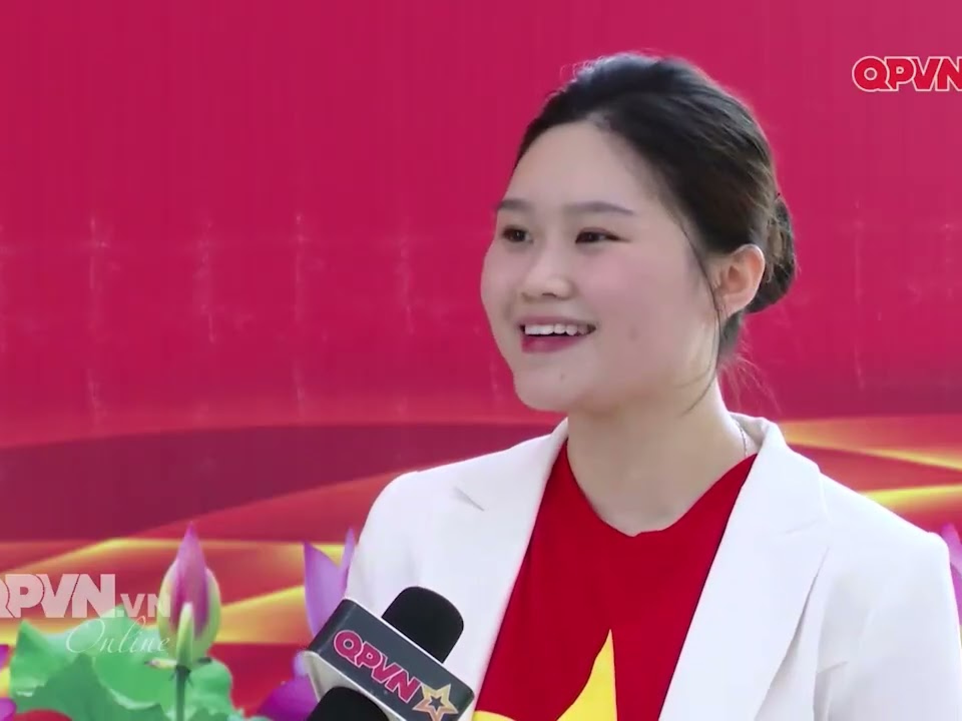 PHỤ NỮ QUÂN ĐỘI BẢN LĨNH, NĂNG ĐỘNG CÙNG THỂ THAO