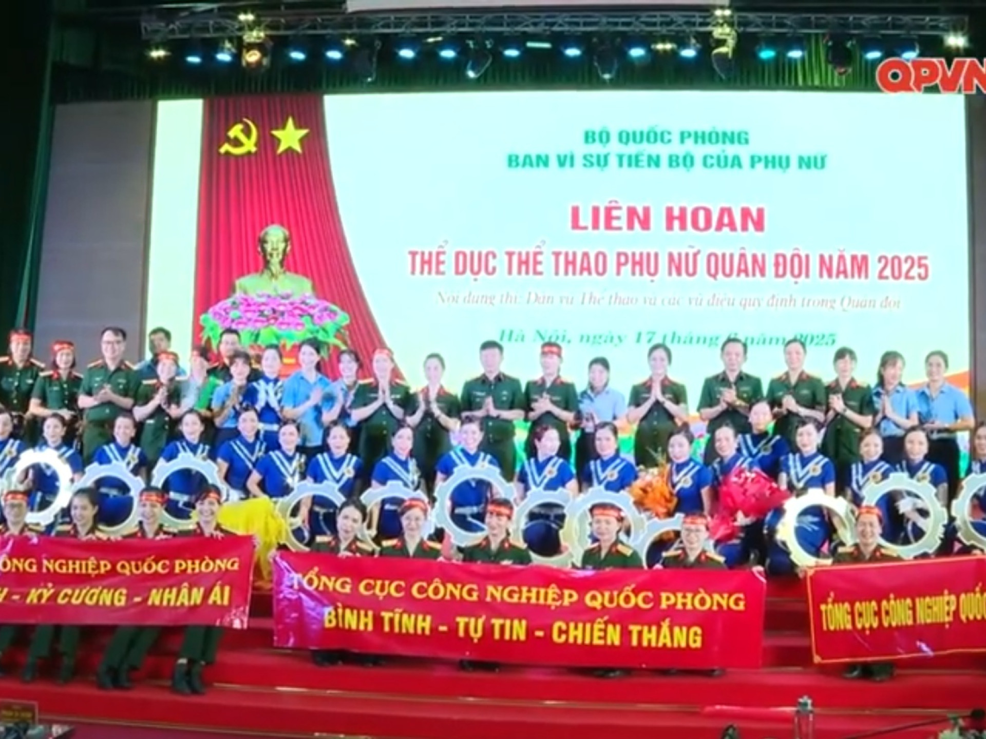 PHỤ NỮ QUÂN ĐỘI LAN TỎA TINH THẦN THỂ THAO