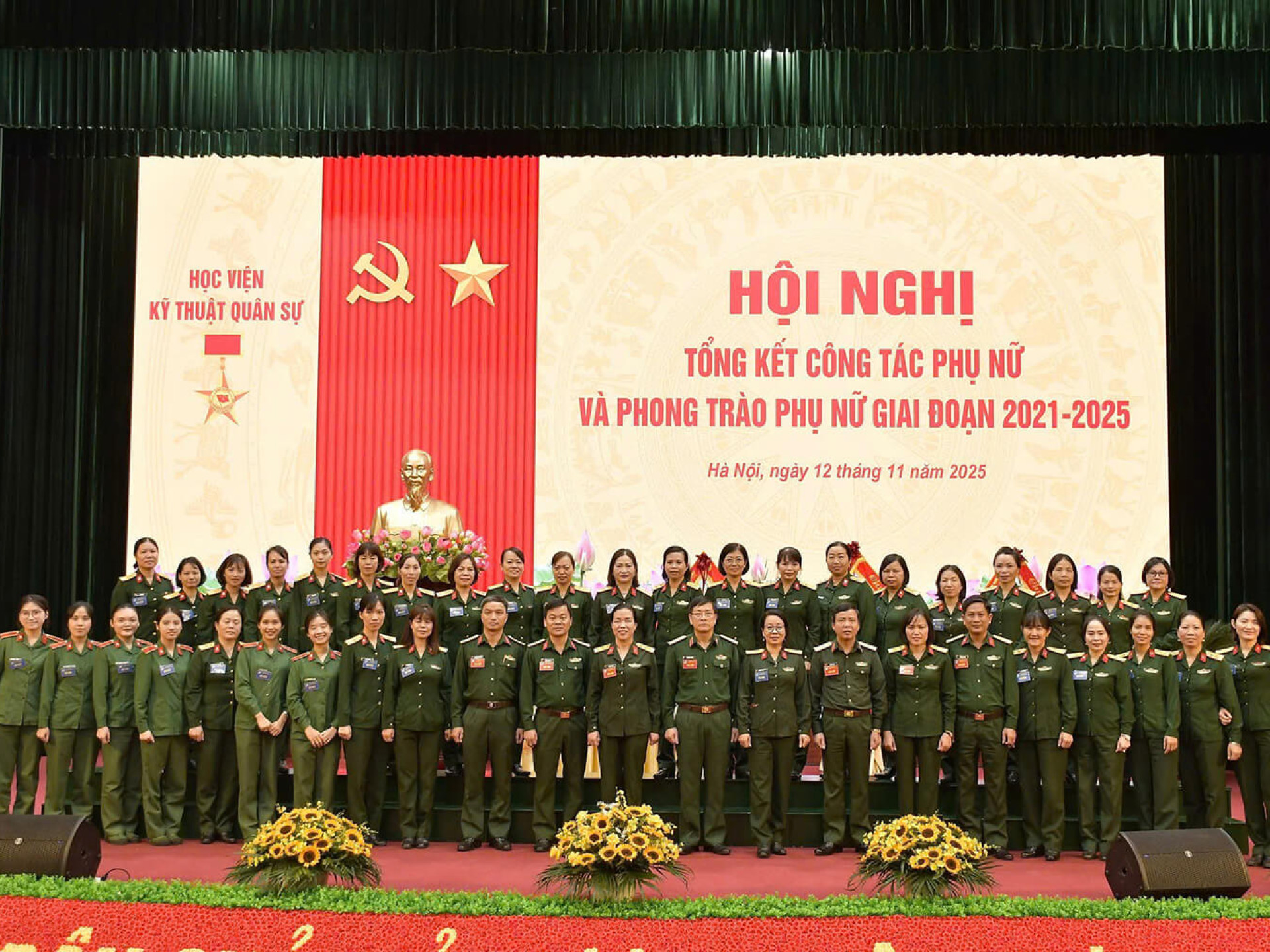 CÔNG TÁC PHỤ NỮ TẠI HỌC VIỆN KỸ THUẬT QUÂN SỰ CÓ BƯỚC PHÁT TRIỂN MỚI, VỮNG CHẮC, TOÀN DIỆN