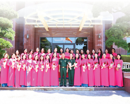 PHỤ NỮ BINH ĐOÀN 19: LAN TỎA TINH THẦN ĐOÀN KẾT, SÁNG TẠO...