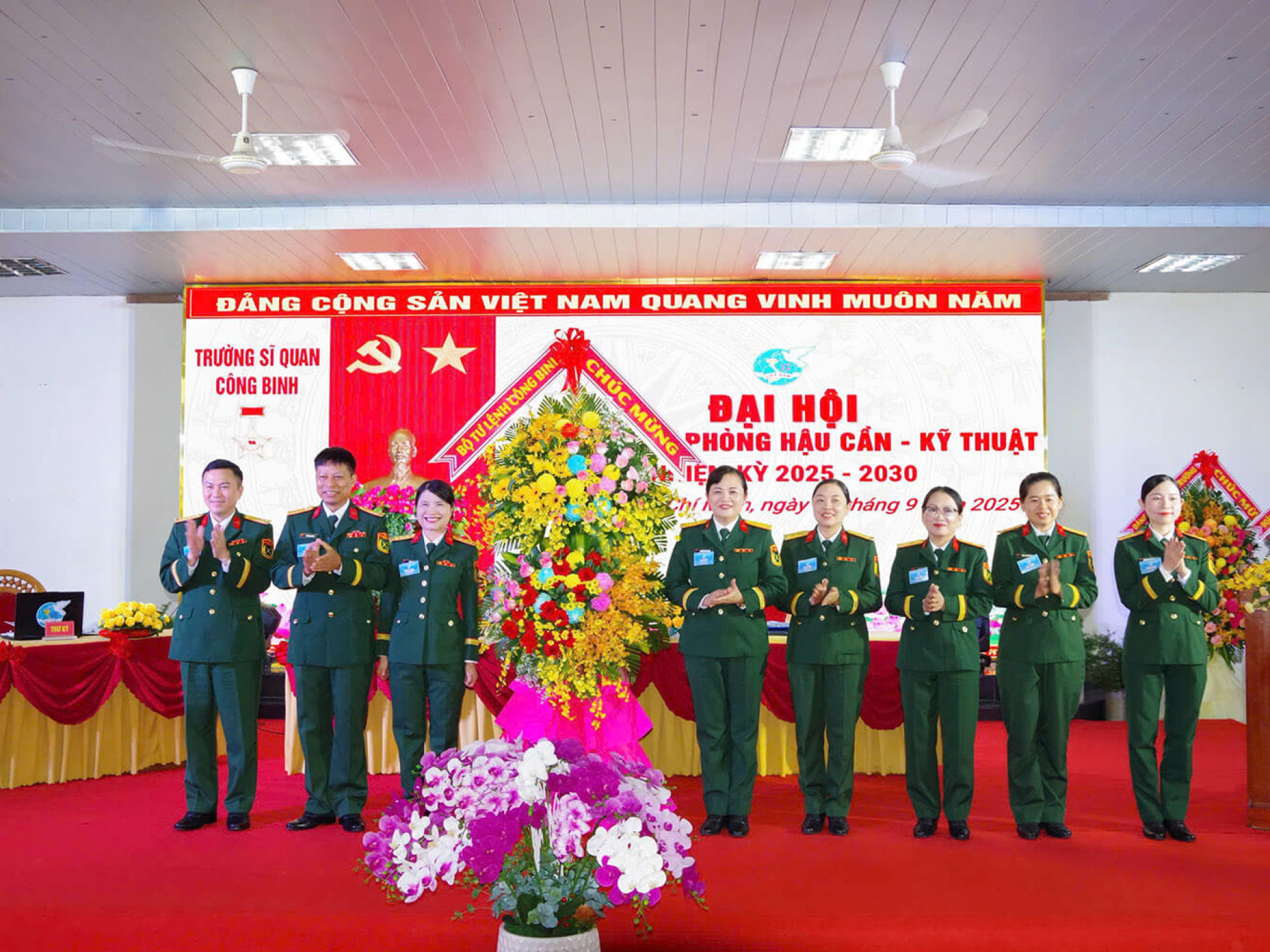 ĐẠI HỘI HỘI PHỤ NỮ PHÒNG HẬU CẦN - KỸ THUẬT NHIỆM KỲ 2025-2030: ĐOÀN KẾT - ĐỔI MỚI - TRÍ TUỆ - PHÁT TRIỂN