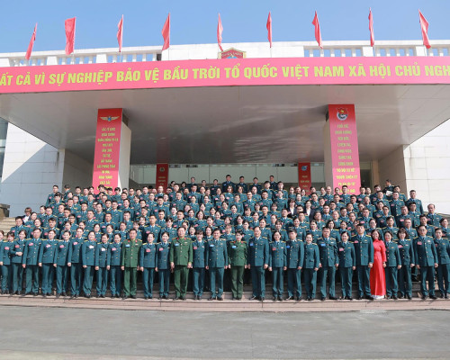 QUÂN CHỦNG PHÒNG KHÔNG - KHÔNG QUÂN: TỔNG KẾT HOẠT ĐỘNG CÔNG...