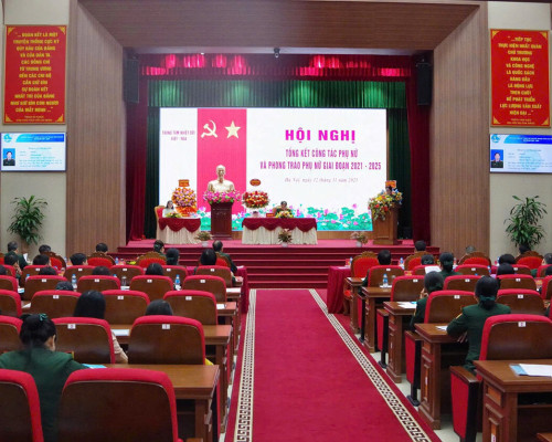 TRUNG TÂM NHIỆT ĐỚI VIỆT - NGA TỔNG KẾT CÔNG TÁC PHỤ NỮ GIAI...