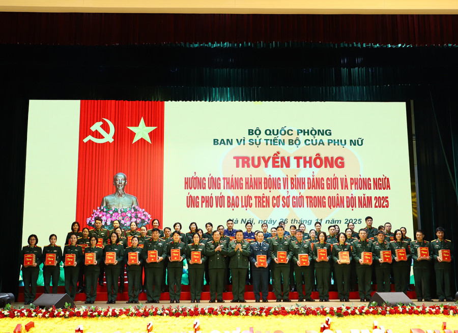 LAN TỎA THÔNG ĐIỆP BÌNH ĐẲNG GIỚI VÀ AN TOÀN TRONG KỶ NGUYÊN SỐ